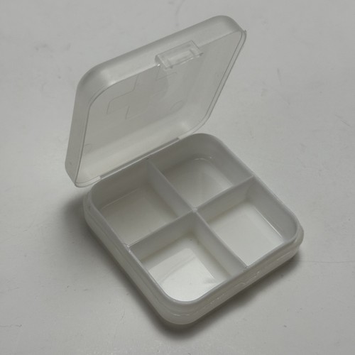Small white compartment pill - small,